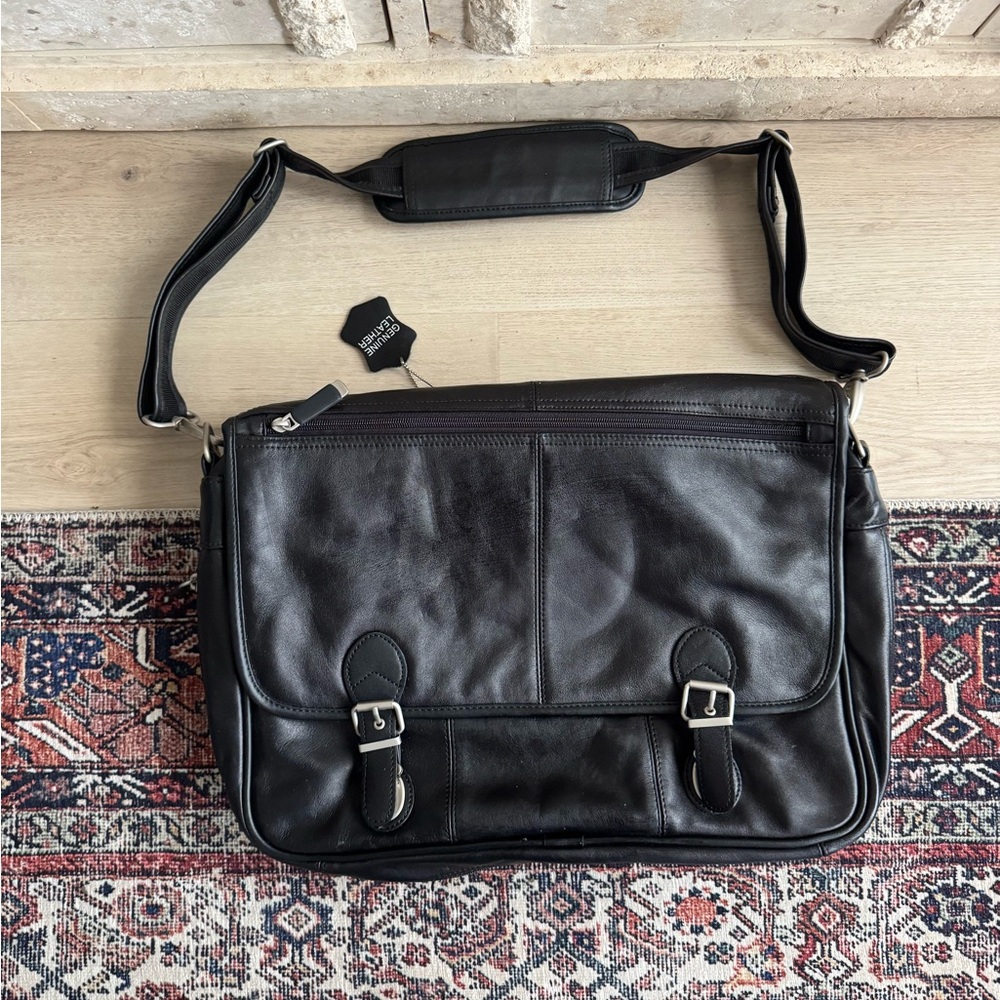 Mercury Leather Black Messenger Bag with Adjustable Strap